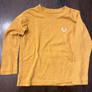 True religion long sleeve tee in yellow size 4T